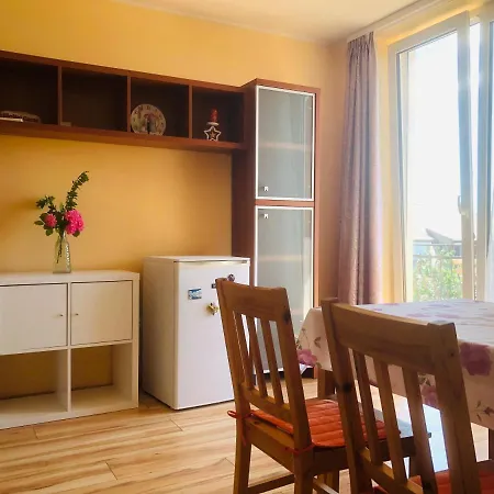 Chezemi Private Two Floors - Lakeview-big Garden Pensionat Balatonfüred